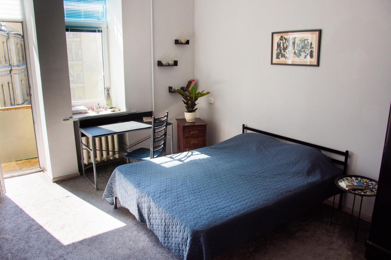 كييف Entire 2-Bedroom Authentic Flat المظهر الخارجي الصورة